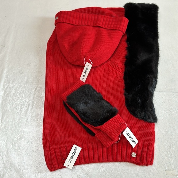 Spyder BEANIE, GLOVE, HOODED SCARF - Red - Picture 13 of 13